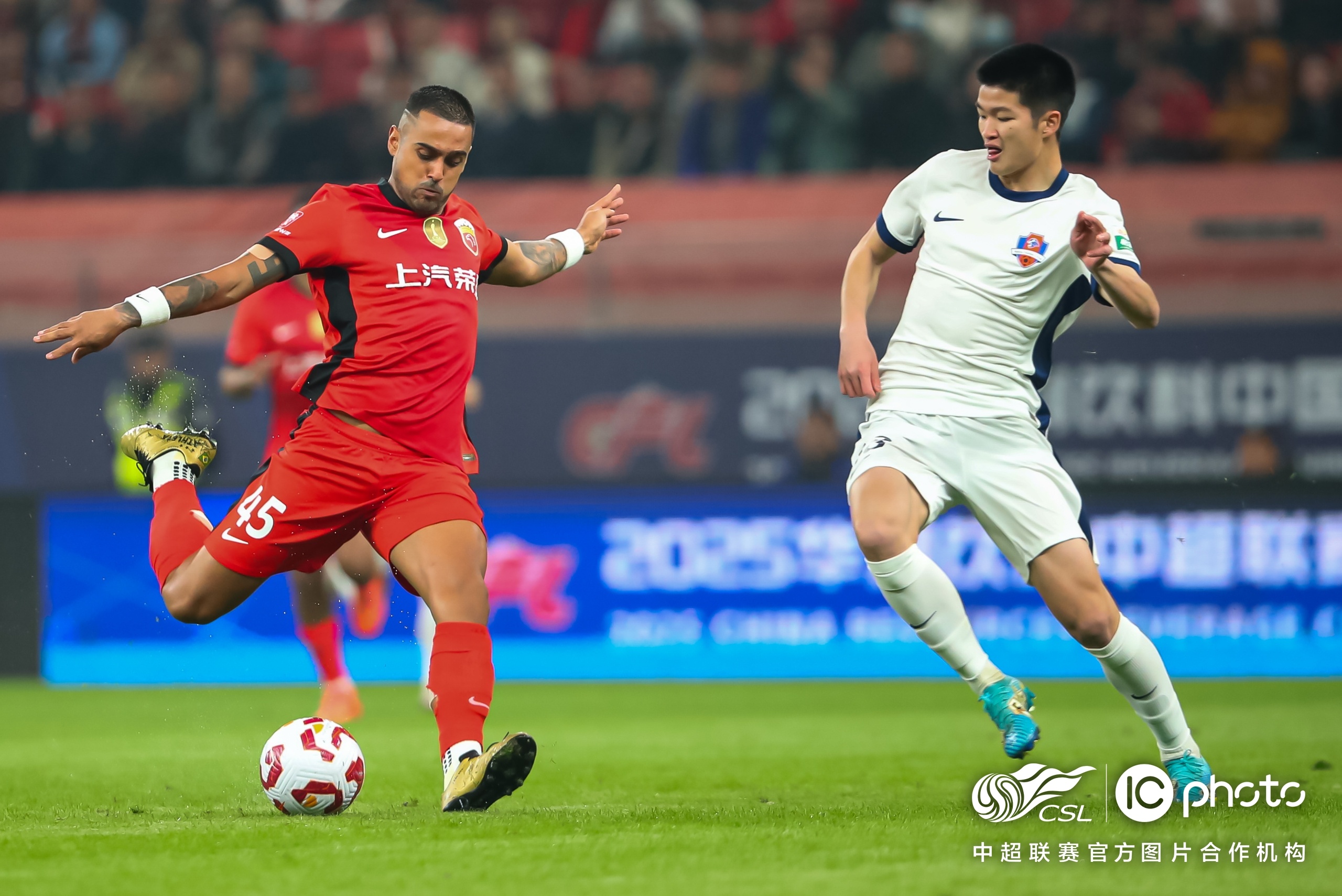 武汉三镇队50大胜河北队稳居中超积分榜首-乐鱼官方网站